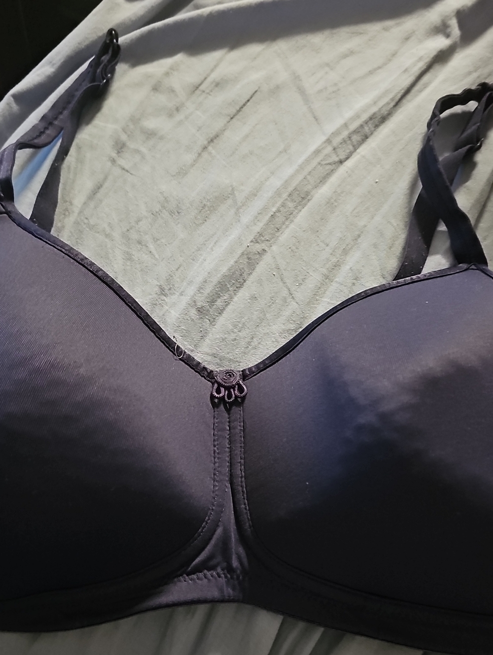 EUC AMOENA NAVY BLUE MASTECTOMY T-SHIRT BRA SIZE 44A